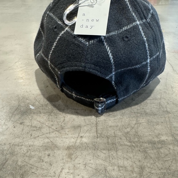 CUTE brand new adjustable cap! Grey w/ white grid pattern.See pic4 more details - Picture 9 of 10
